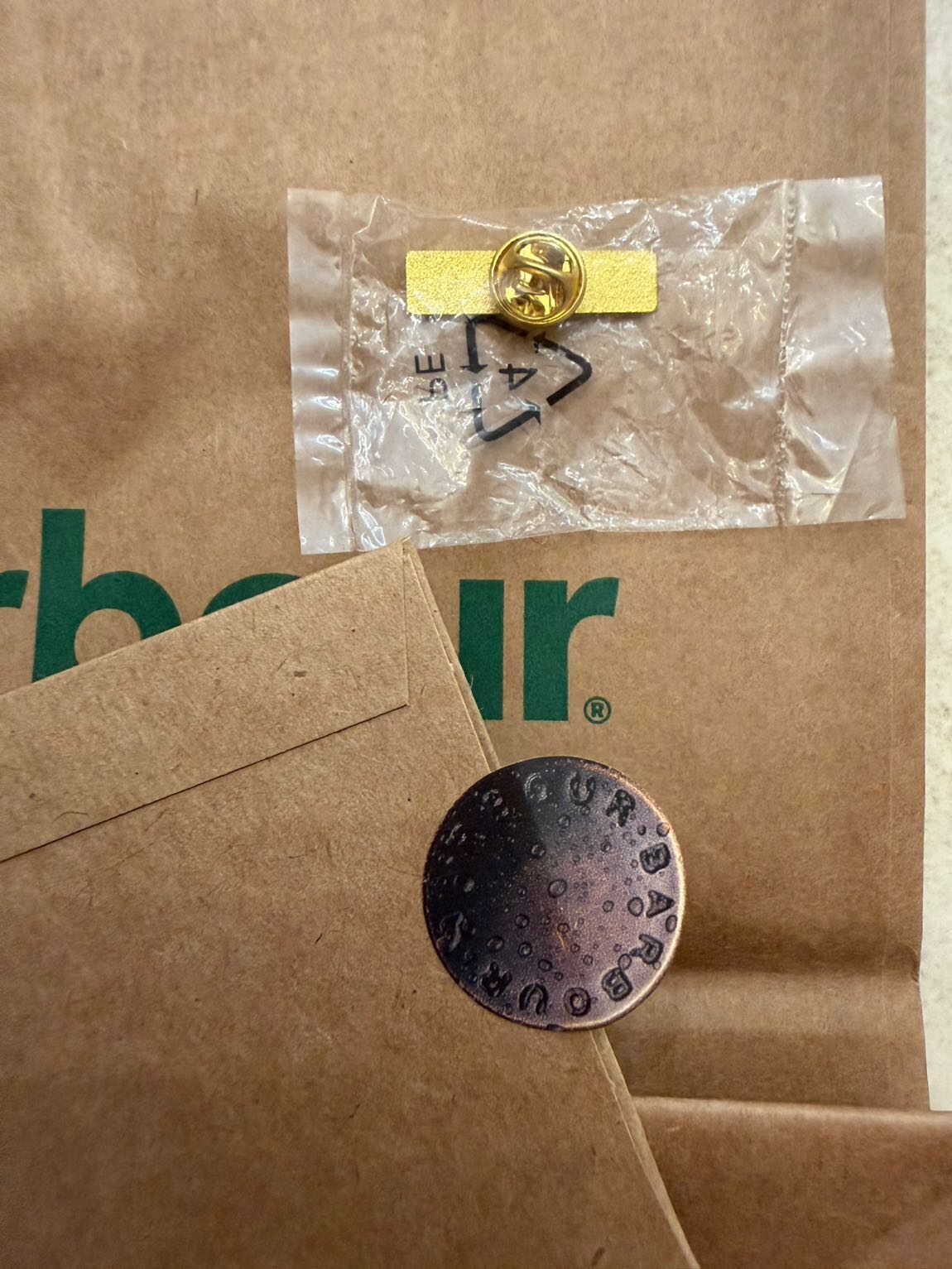 Barbour Broş — görsel 3/3