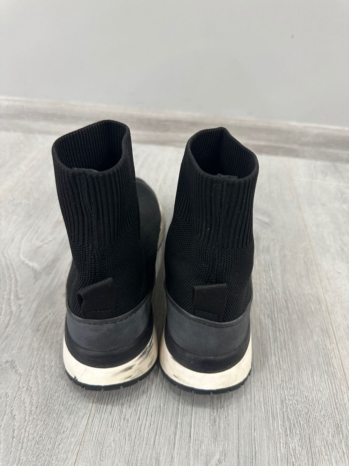 Zara Çorap Model Bilekli Spor Ayakkabı — görsel 4/8
