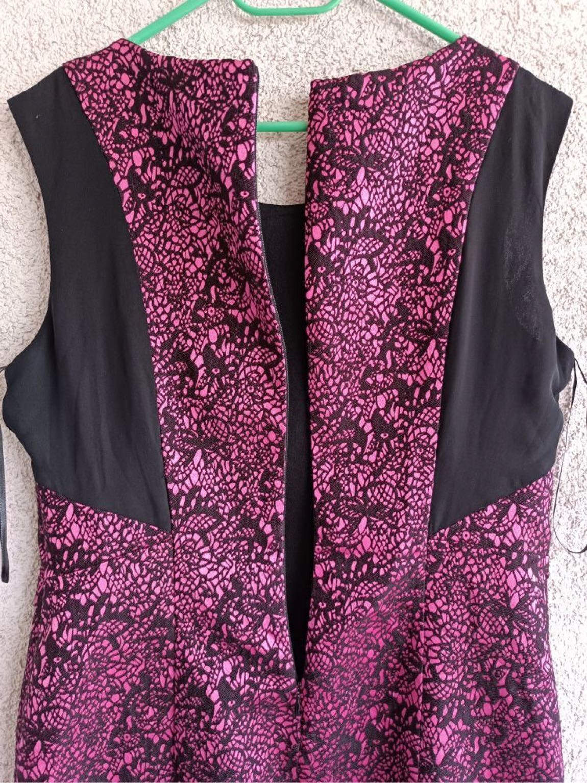 Siyah pembe Desenli Kolsuz Elbise — görsel 6/8