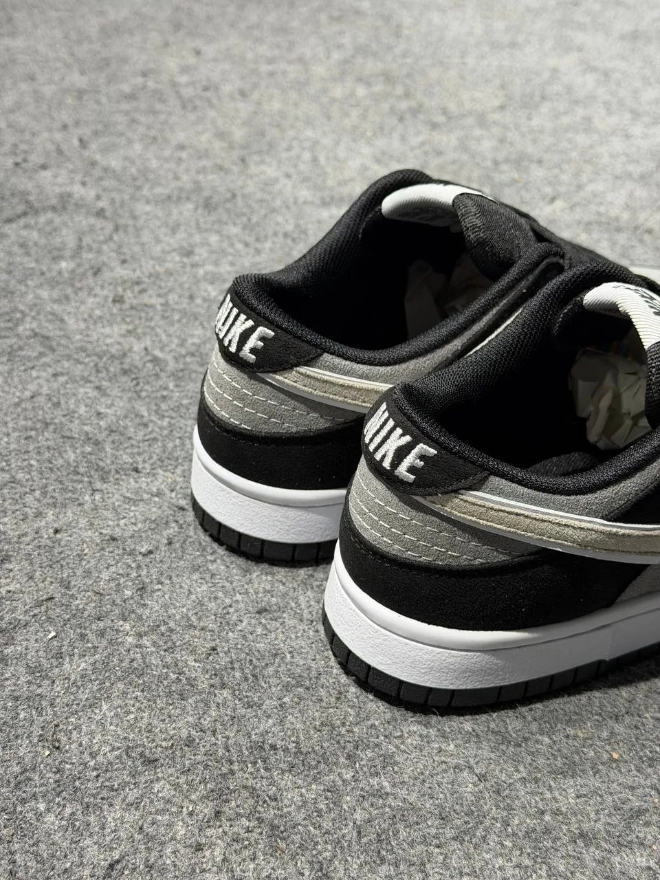 Nike Dunk Low Gri Siyah Erkek Sneaker 43 — görsel 4/4