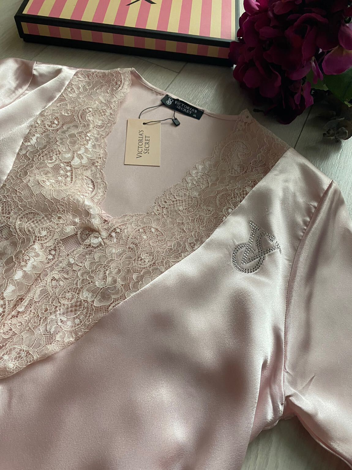 Victoria's Secret Gecelik sabahlık — görsel 3/7