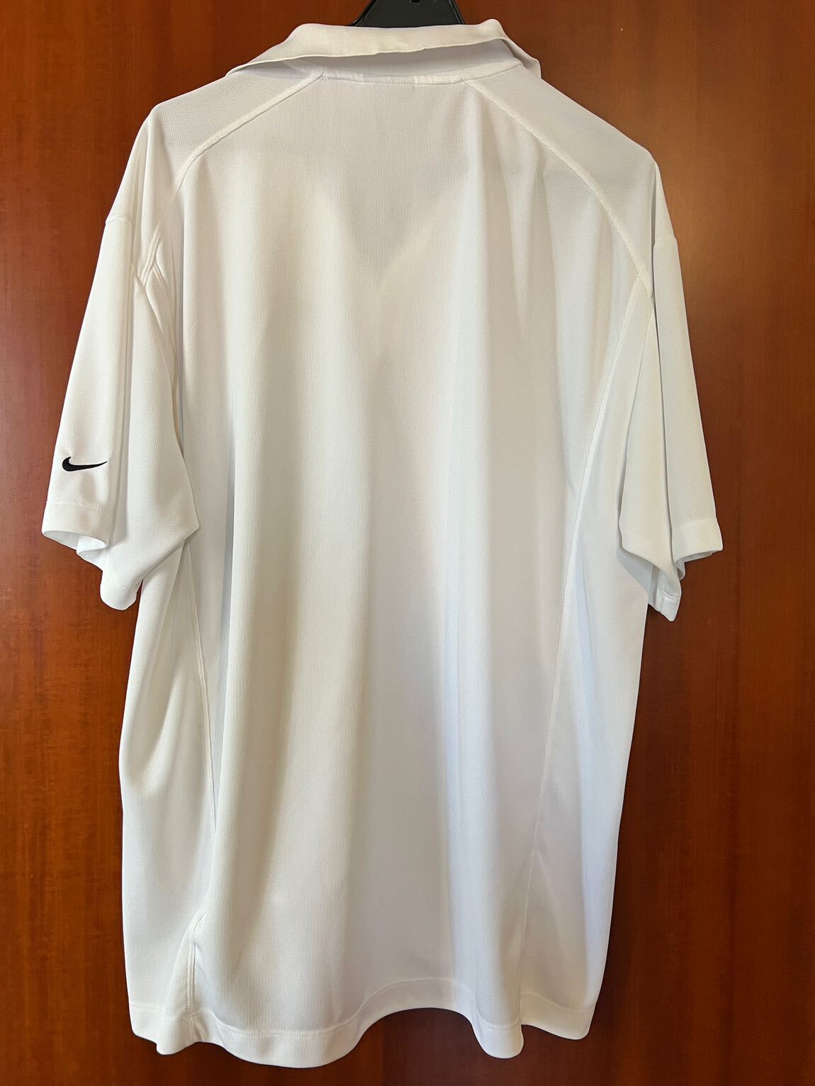 Nike golf beyaz Polo yaka erkek tişört — görsel 2/5