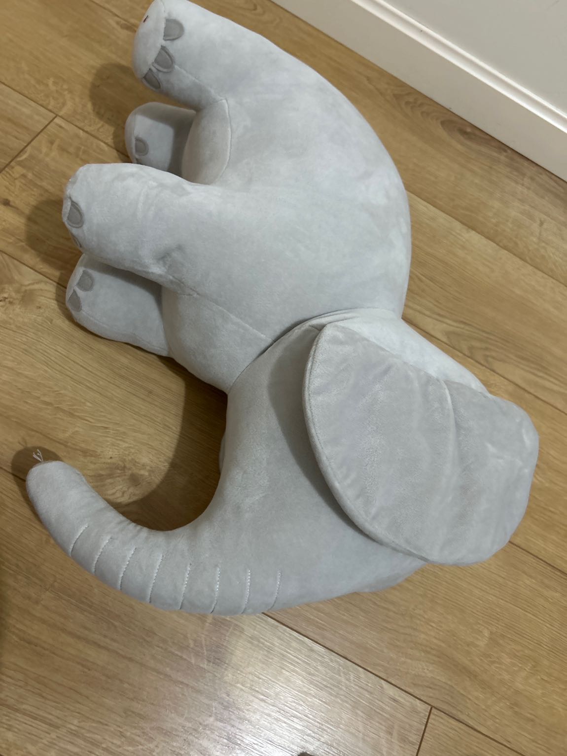Gri Peluş Fil Oyuncak — görsel 3/6