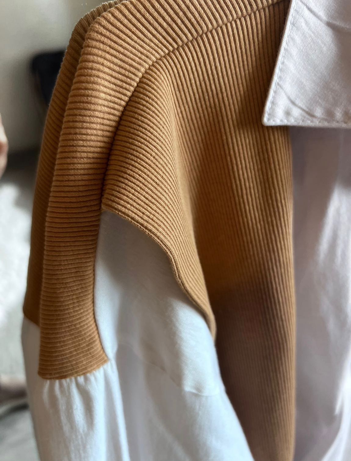 Alexander Wang Beyaz Gömlek Taba Detaylı — görsel 2/4