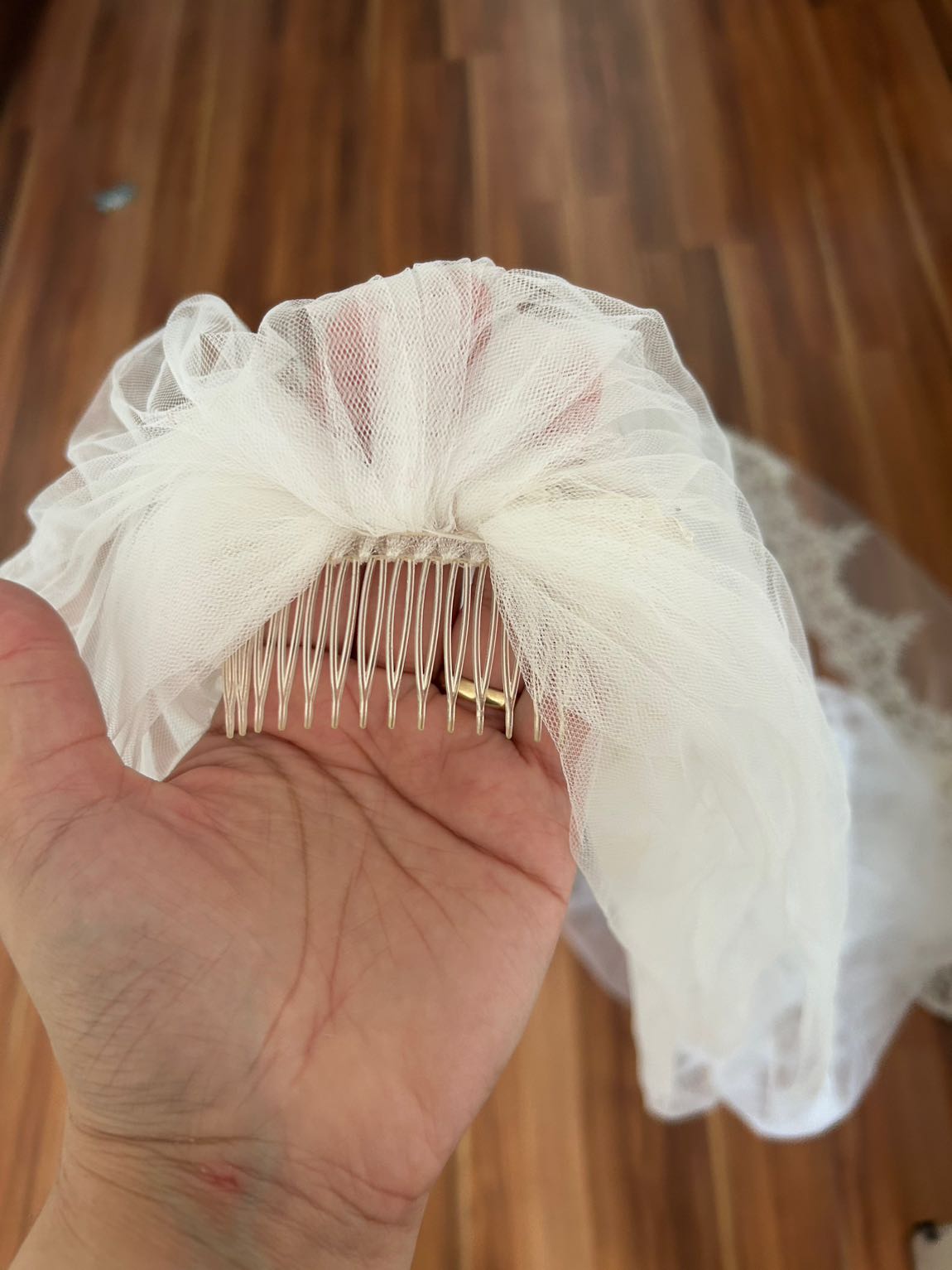 Pronovias Tül İşlemeli Gelin Duvağı — görsel 3/5