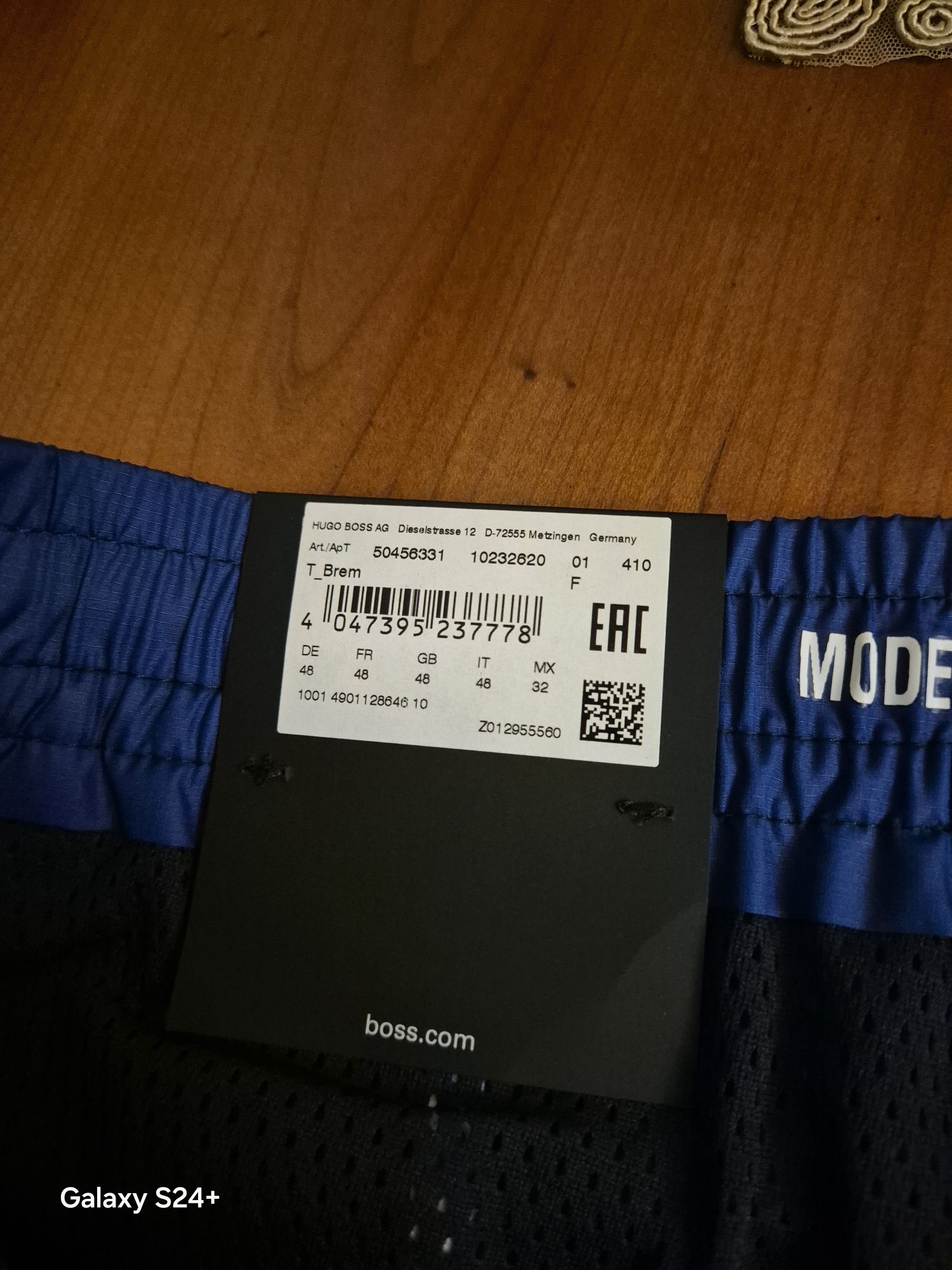 HUGO BOSS EŞOFMAN ALTI — görsel 4/7