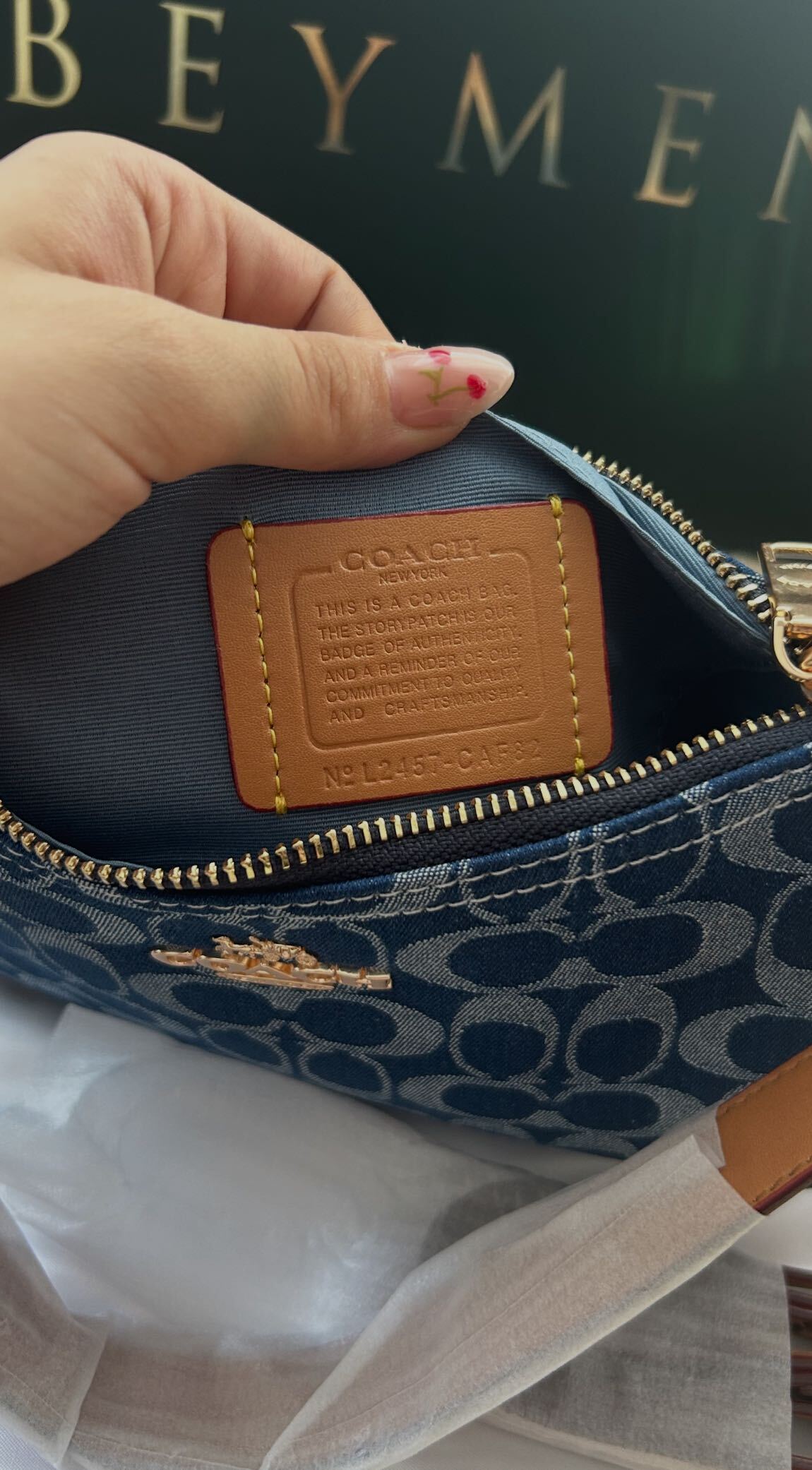 COACH Teri Shoulder Bag Denim — görsel 20/20