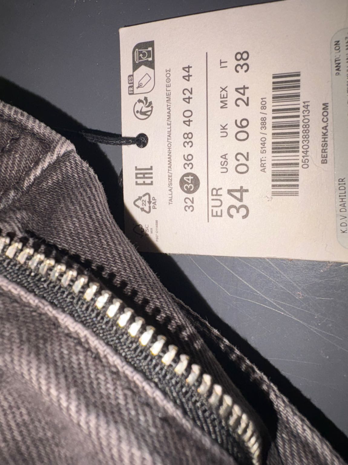Bershka Taşlı Alev Desenli Füme Jean — görsel 3/11