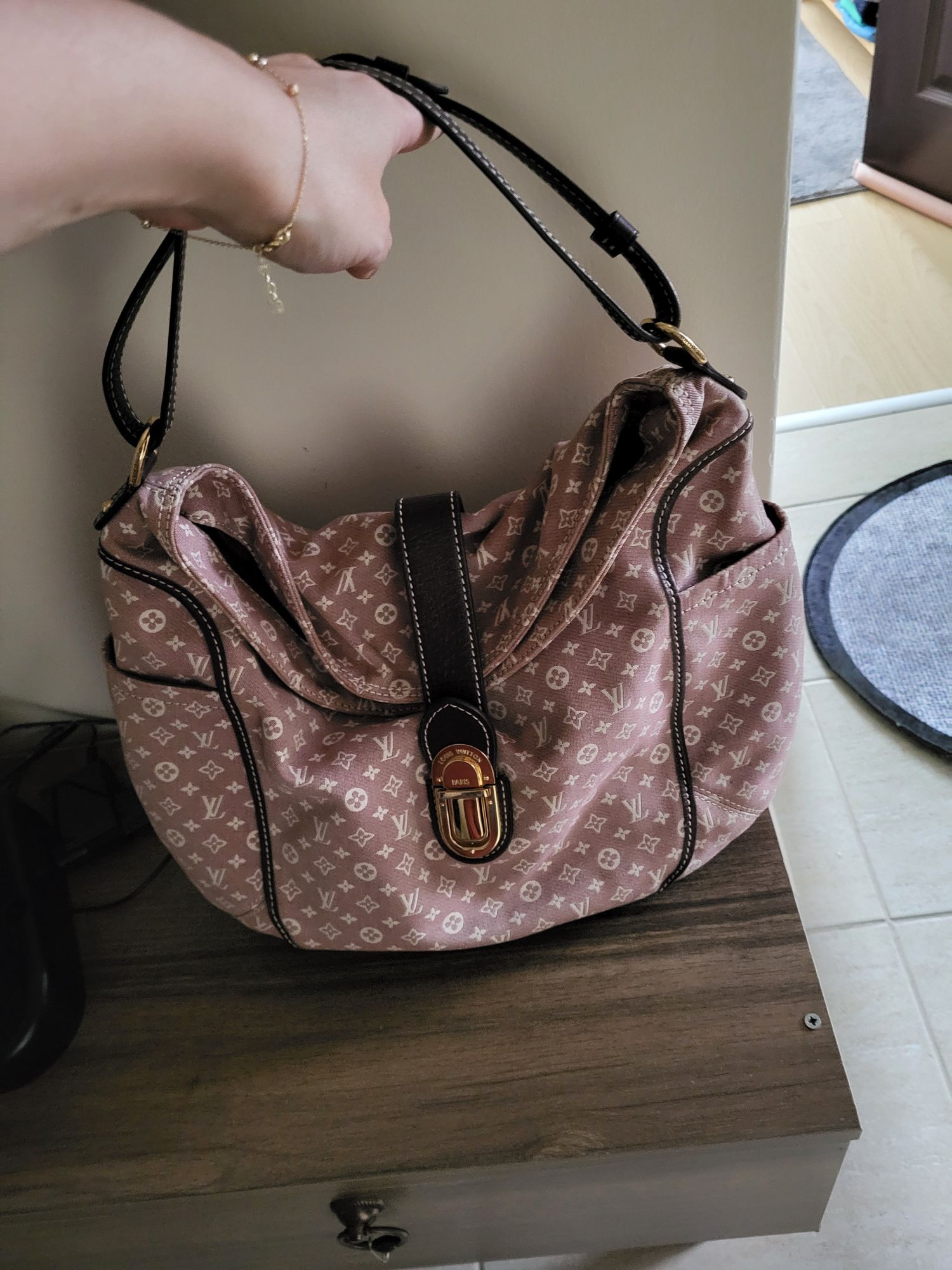 monogram Idylle — görsel 2/10