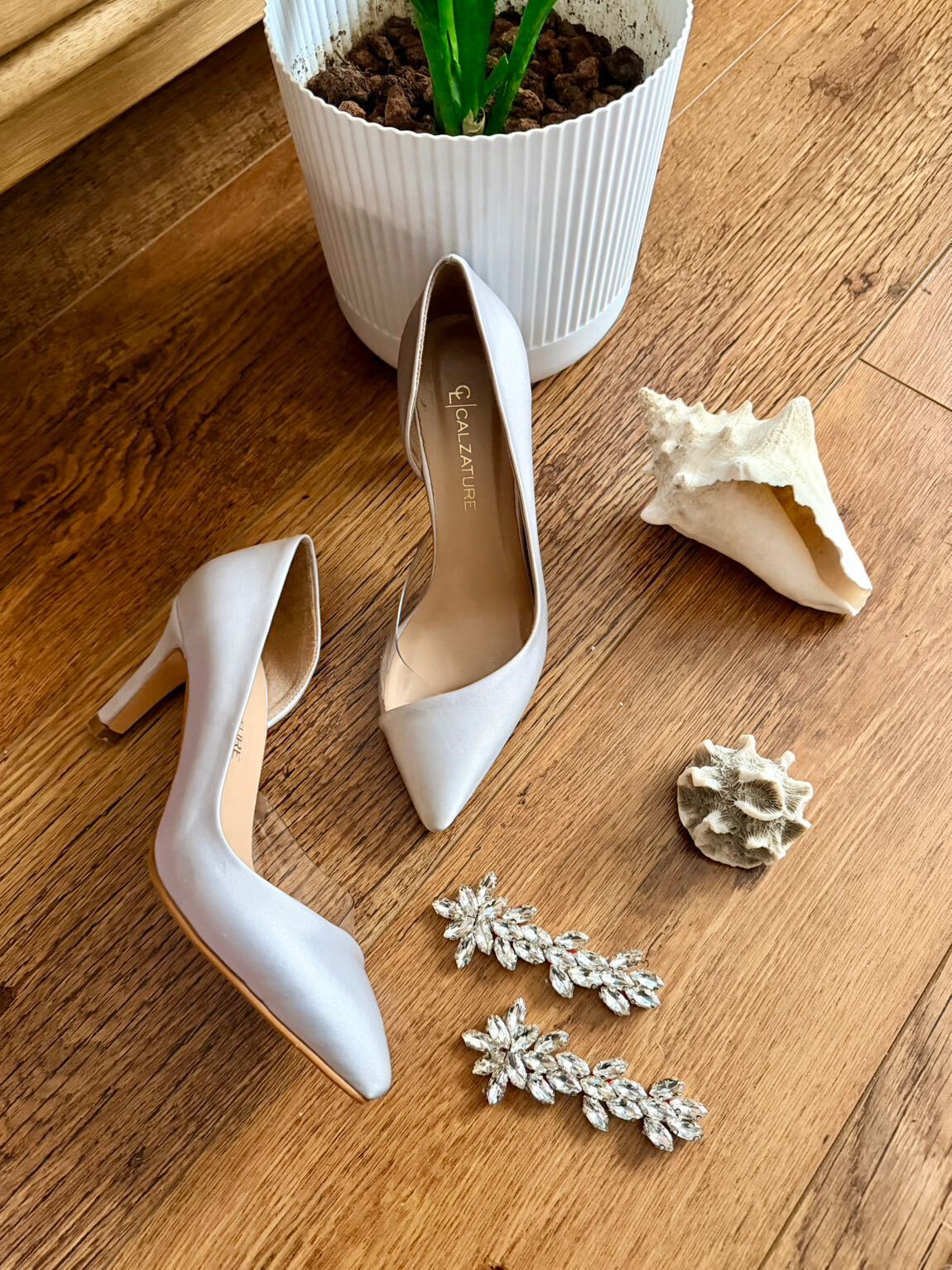 Gümüş Saten Aksesuarlı Stiletto Ayakkabı — görsel 2/12
