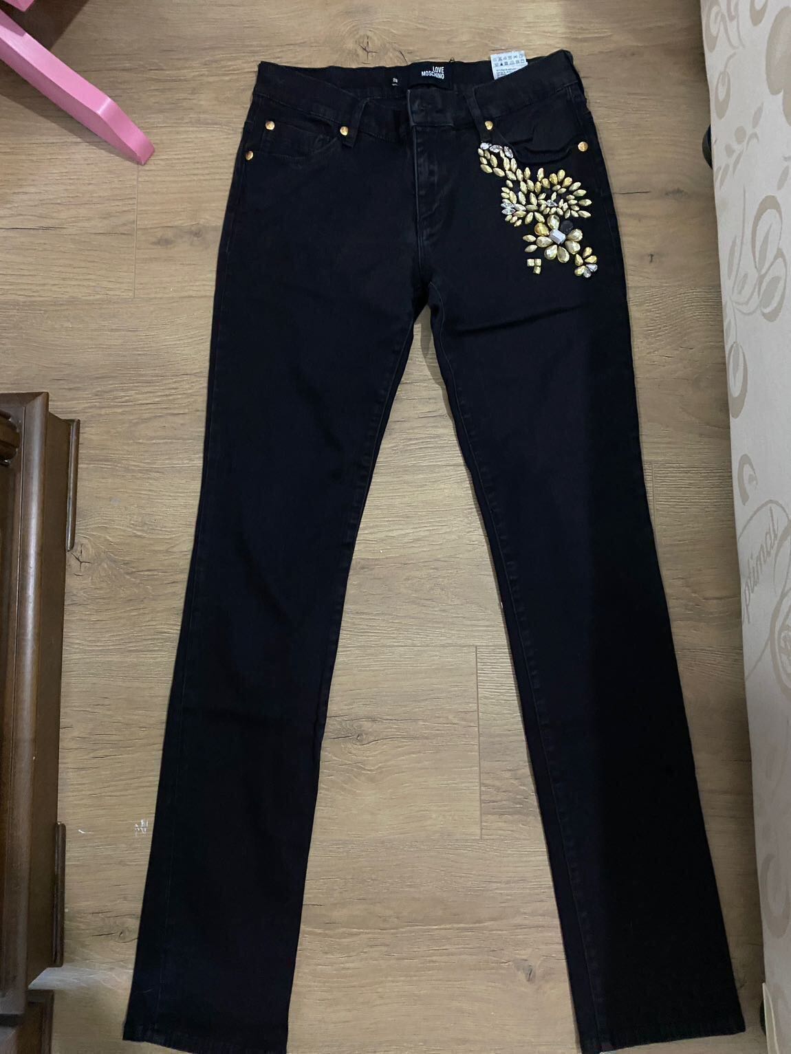 Love Moschino Siyah Taşlı Jean Pantolon — görsel 2/5