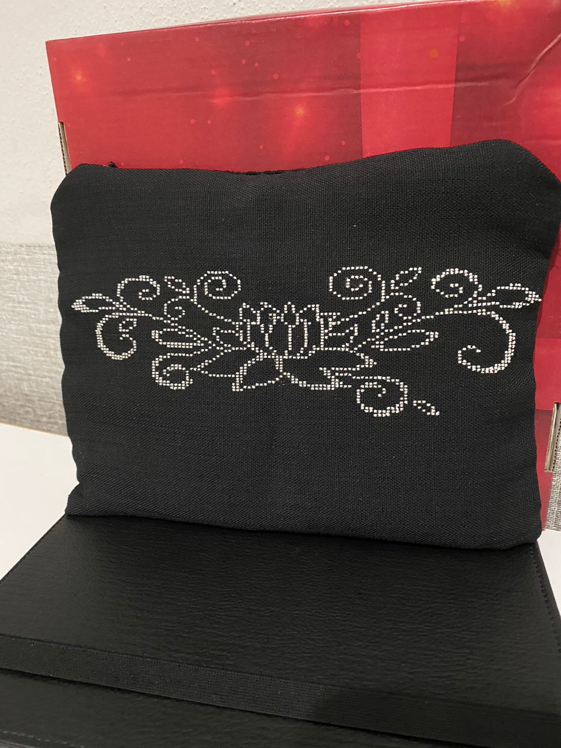 SIFIR LOTUS EL ÇANTASI — görsel 2/2