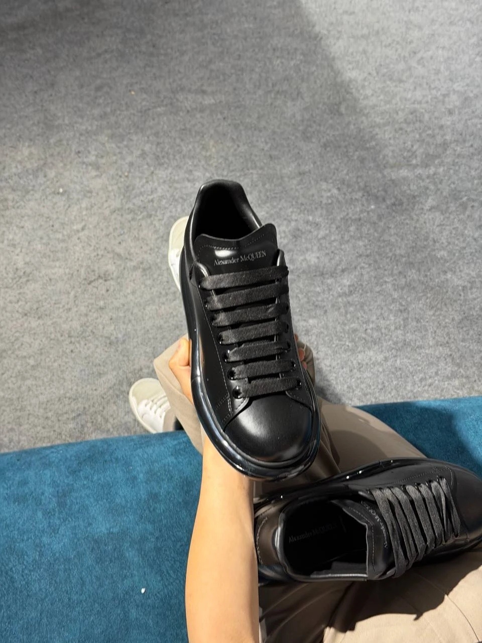Alexander McQueen Siyah Erkek Sneaker 43 — görsel 3/6