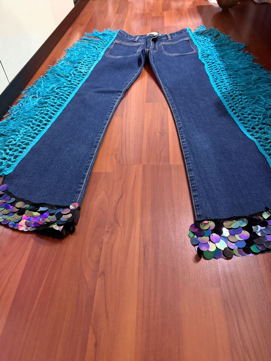 Mango Lacivert Paçalı Jean Pantolon — görsel 3/6