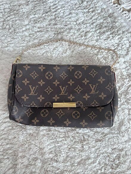 Louis Vuitton Favoritte