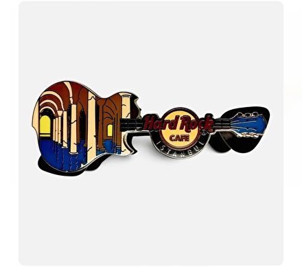 Hard Rock Cafe İstanbul gitarlı rozet