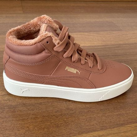 Puma Kadın Bot