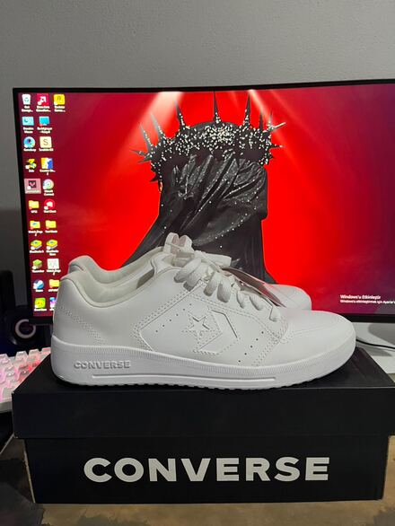 Converse Beyaz Sneaker