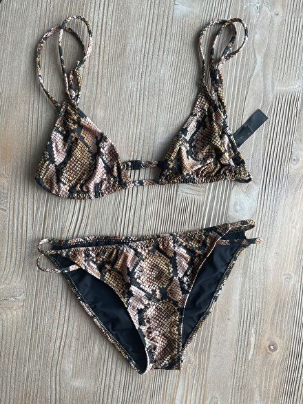 YılanDesenli Bikini Takımı