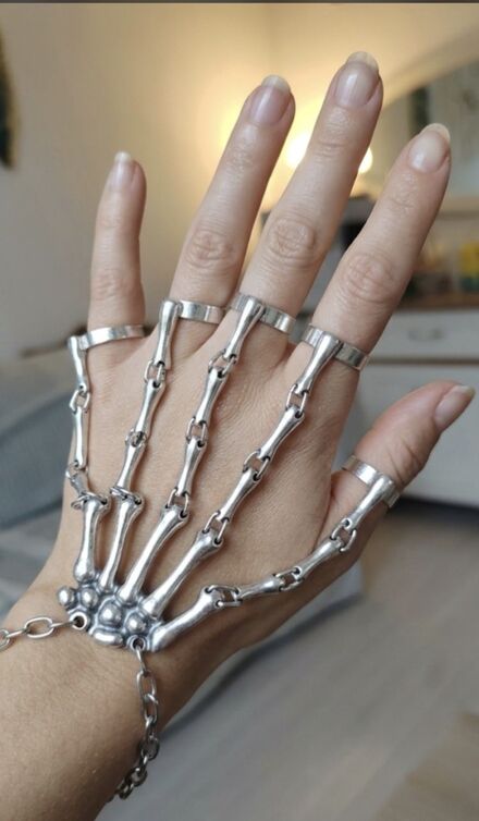 İskelet El / Gotik Style