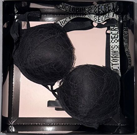Victoria’s Secret Bombshell 32B
