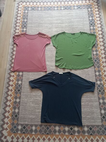 3 adet bluz DeFacto Batik M L birlikte