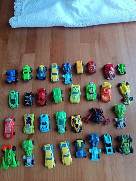 Kinder arabalar 🚗🚘🚙