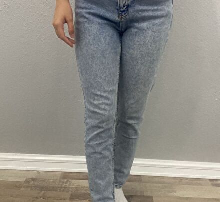 Yüksek Bel Mom Jeans
