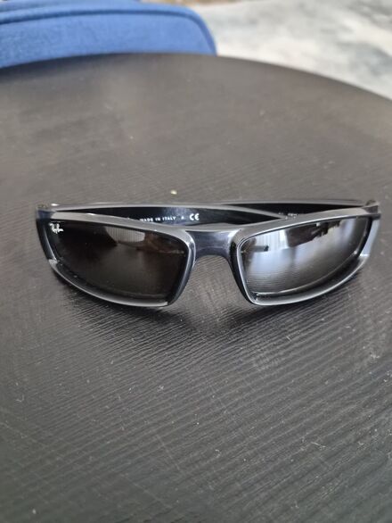 Ray-Ban erkek Siyah Güneş Gözlüğü