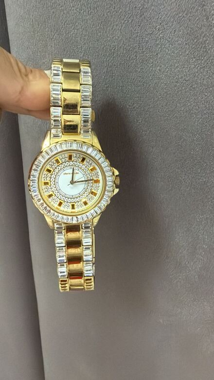 Pierre Cardin swarovski Taşlı Altın Saat