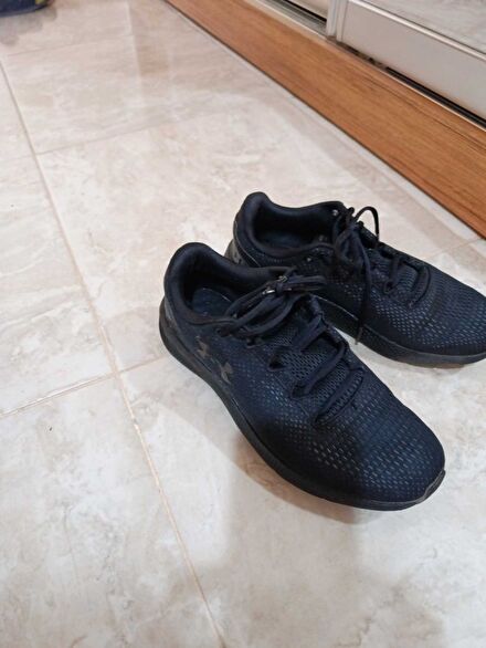 Under Armour Siyah Spor Ayakkabı
