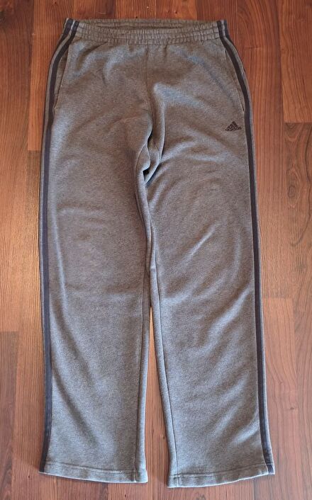 Adidas Essentials 3-Stripes eşofman altı