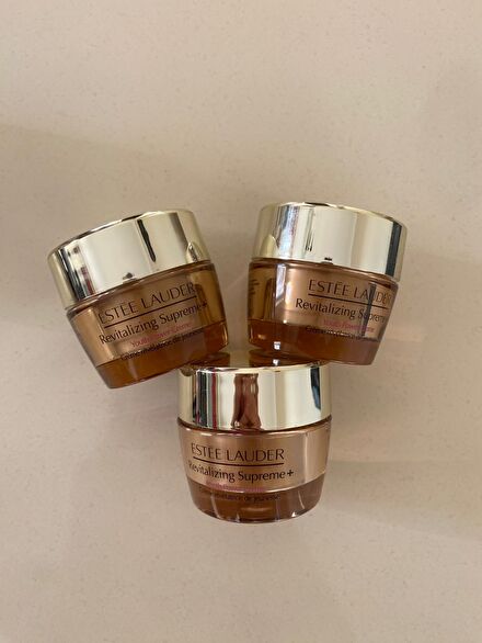 Estee Lauder Revitalizing Supreme