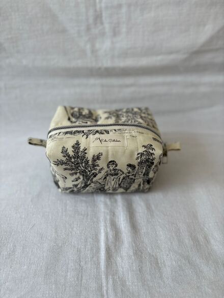 Siyah vintage mini makyaj çantası