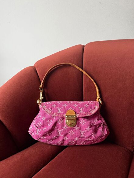 Louis Vuitton Denim Monogram Pleaty