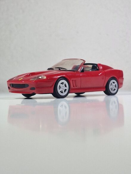 Shell V-Power Ferrari Superamerica 1:38