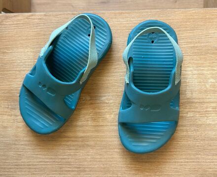 Decathlon Çocuk Sandalet 23-24 numara