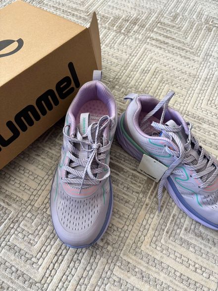 Hummel Mor Desenli Spor Ayakkabı