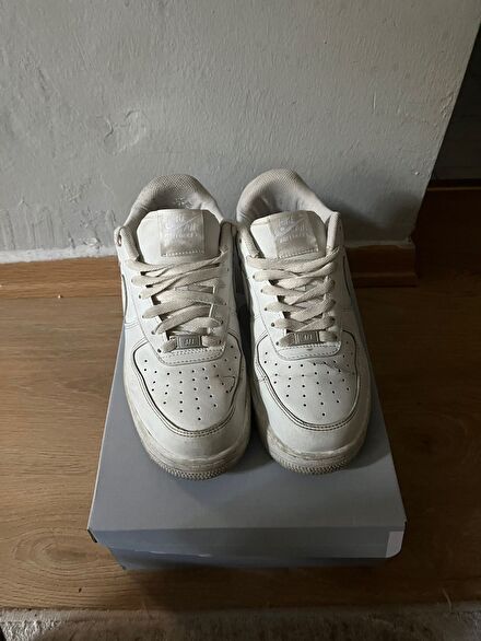 Nike AirForce 1