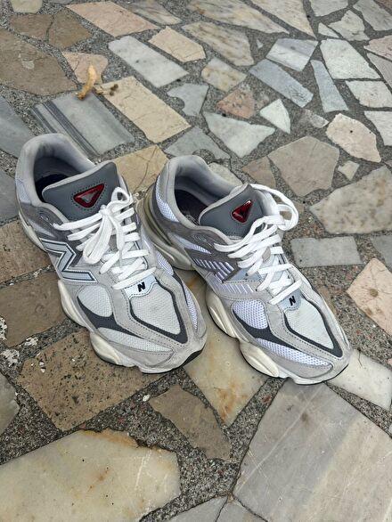 New Balance 9060 Spor Ayakkabı