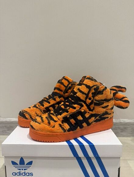 Adidas x Jeremy Scott Tiger
