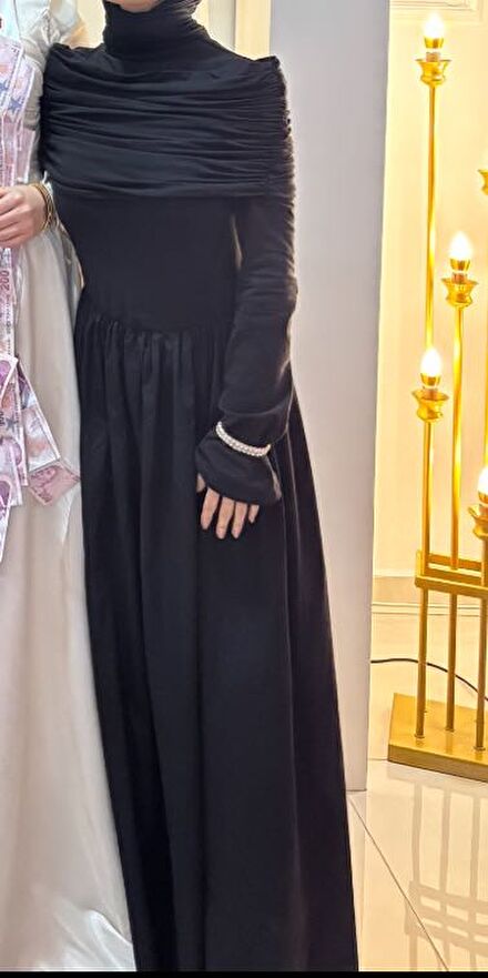 Siyah Uzun Elbise