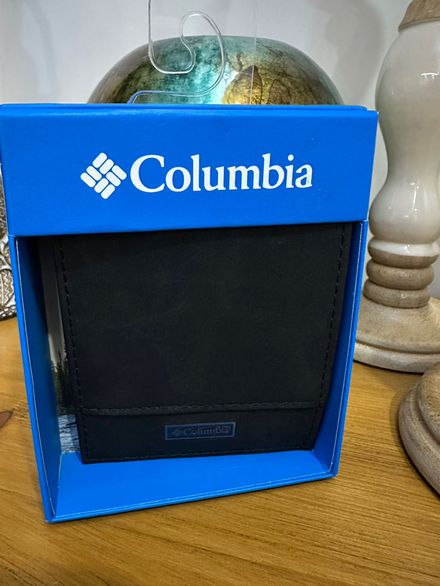 Columbia Siyah Süet Cüzdan