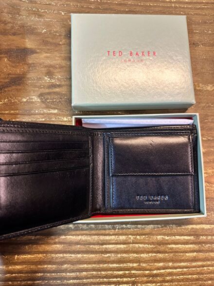 Ted Baker Cüzdan