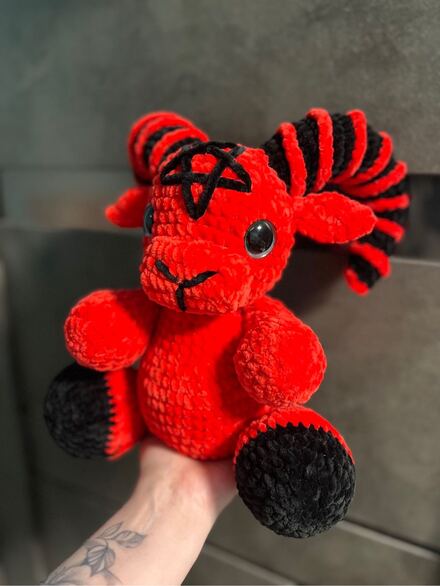 Baphomet Amigurumi ilan açtırın
