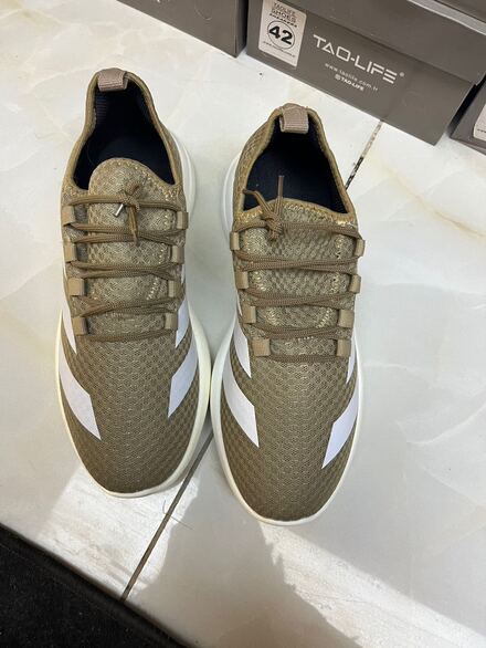 Bej Sneaker