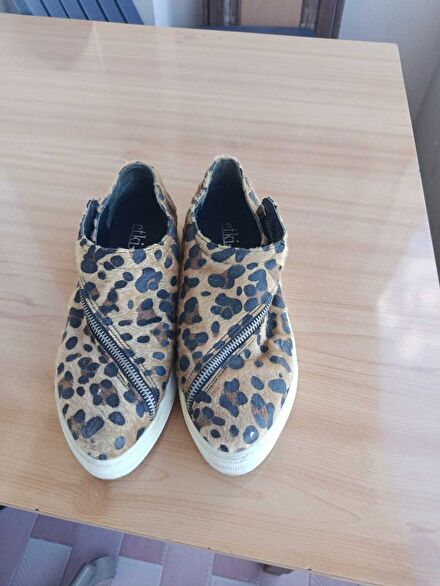 Desenli Fermuarlı Sneaker