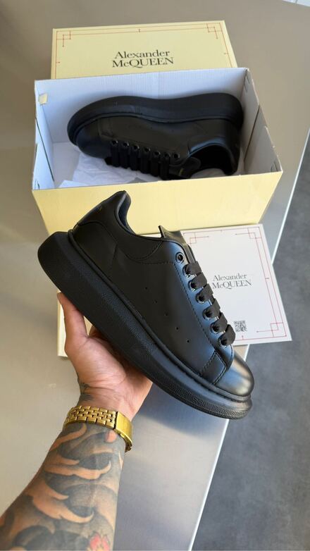 Alexander Mcqueen Sneakers