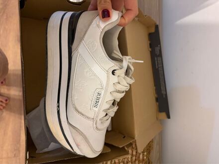 Guess Beyaz Sneaker