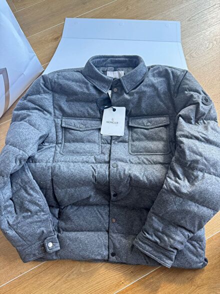 Moncler Gri Mont size 5 orjinal
